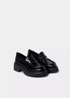 Mocasin Brillante Tachas Piel-Brownie Spain Fashion